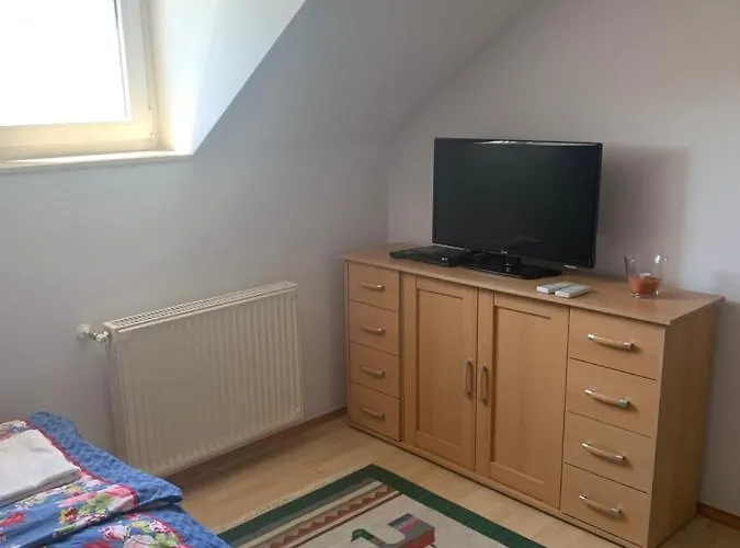 Haus Kristina بيت ضيافة